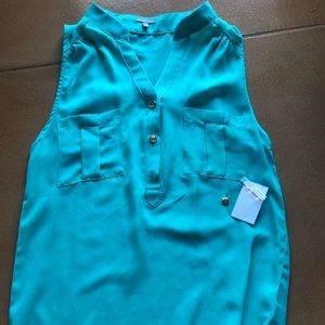 Women’s tank top/blouse